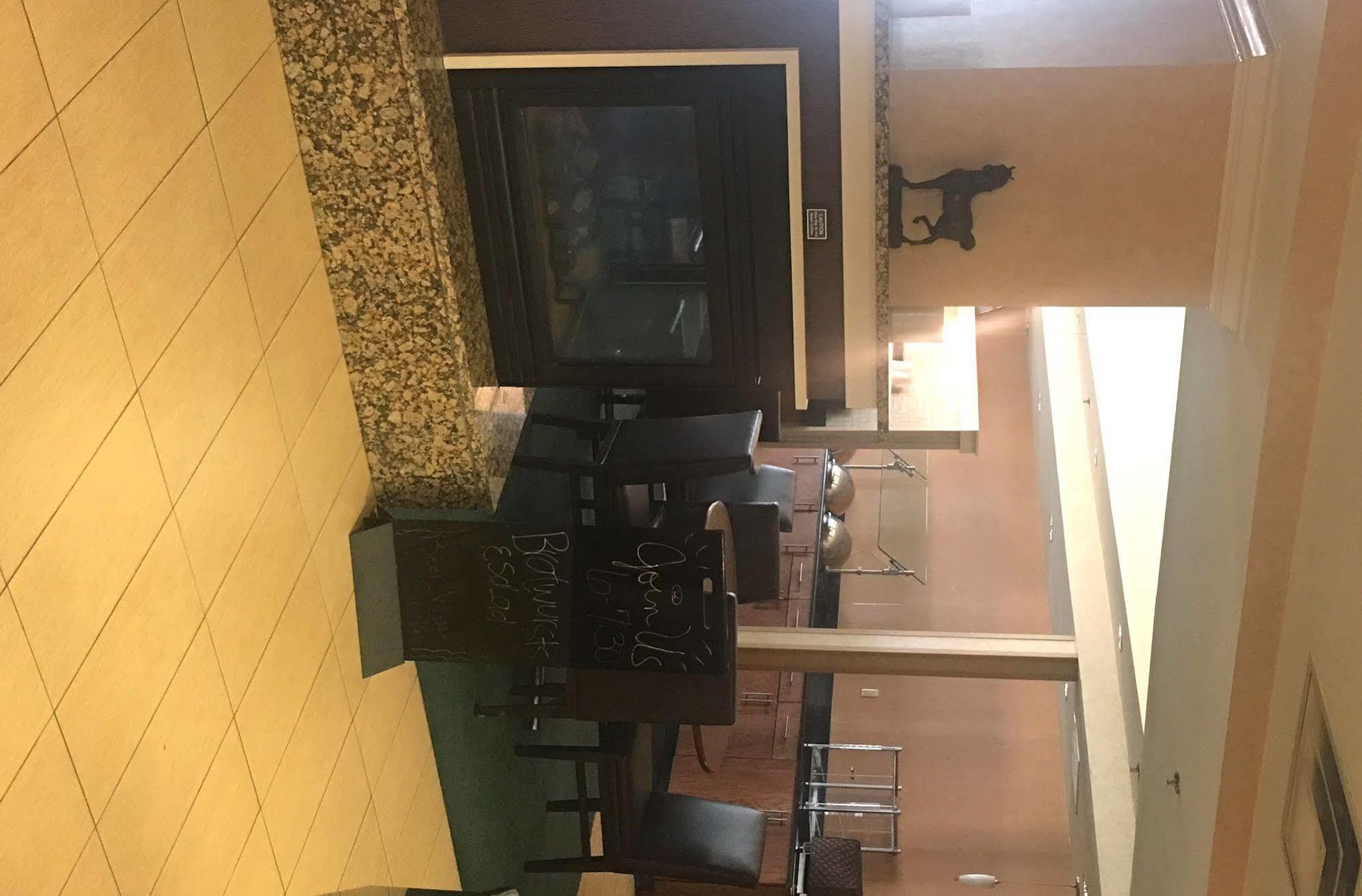 Residence Inn Louisville Airport Exterior foto